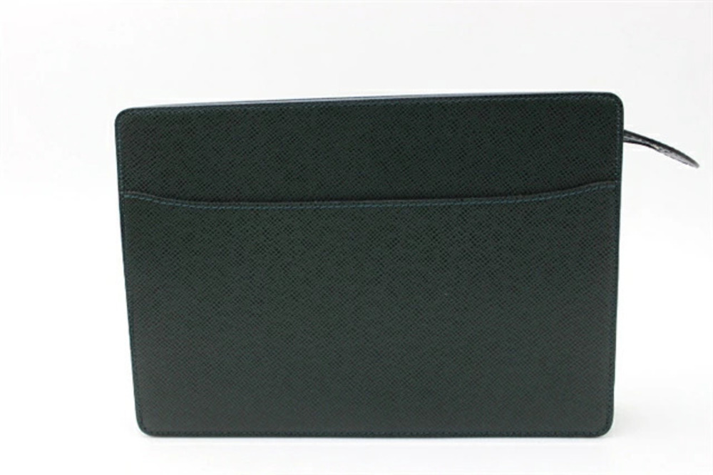 LOUIS VUITTON Bag Shoulder Taiga Leather Epicea